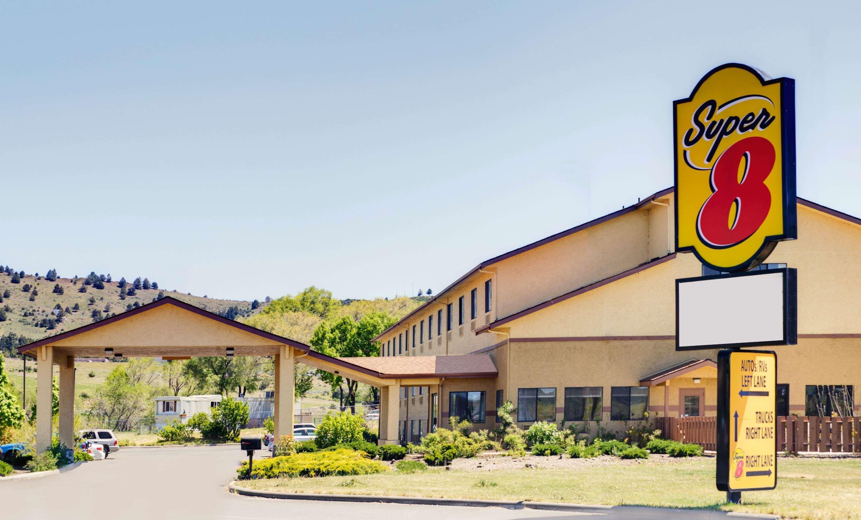 Super 8 By Wyndham Klamath Falls Extérieur photo