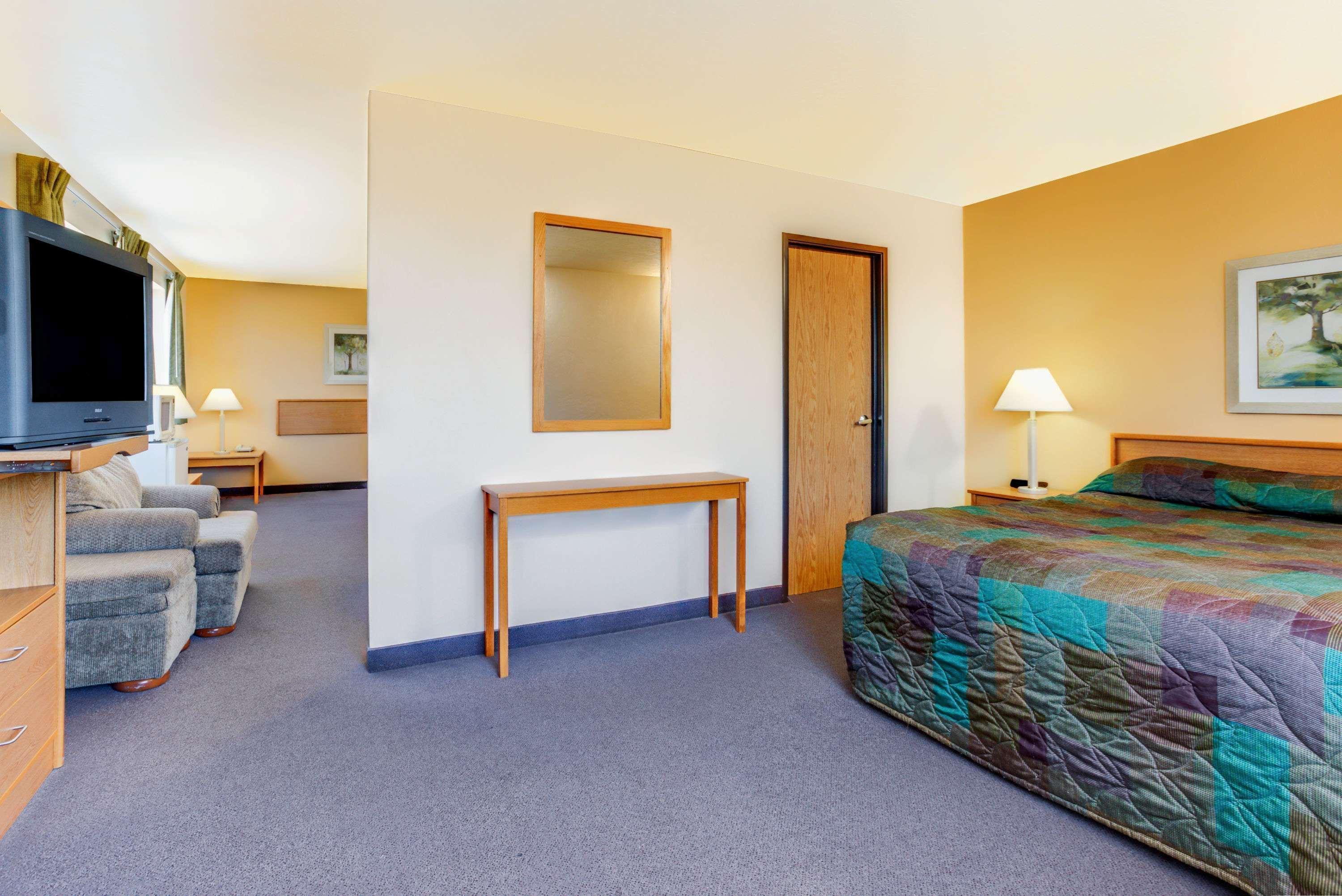 Super 8 By Wyndham Klamath Falls Extérieur photo