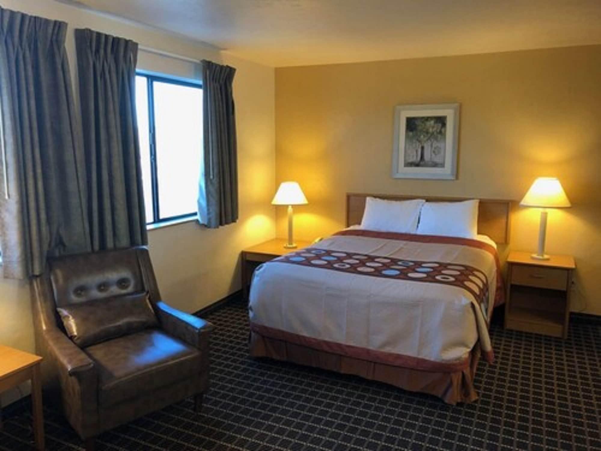 Super 8 By Wyndham Klamath Falls Extérieur photo