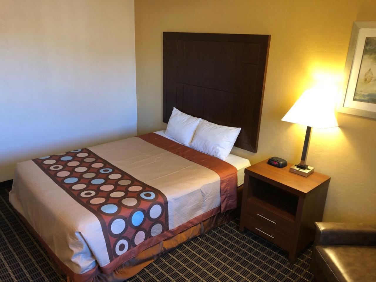 Super 8 By Wyndham Klamath Falls Extérieur photo